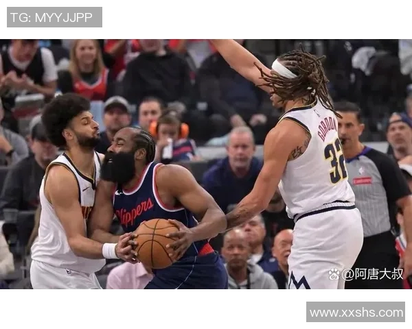 2017年火箭队与快船队激战回顾：一场精彩绝伦的NBA对决与历史瞬间